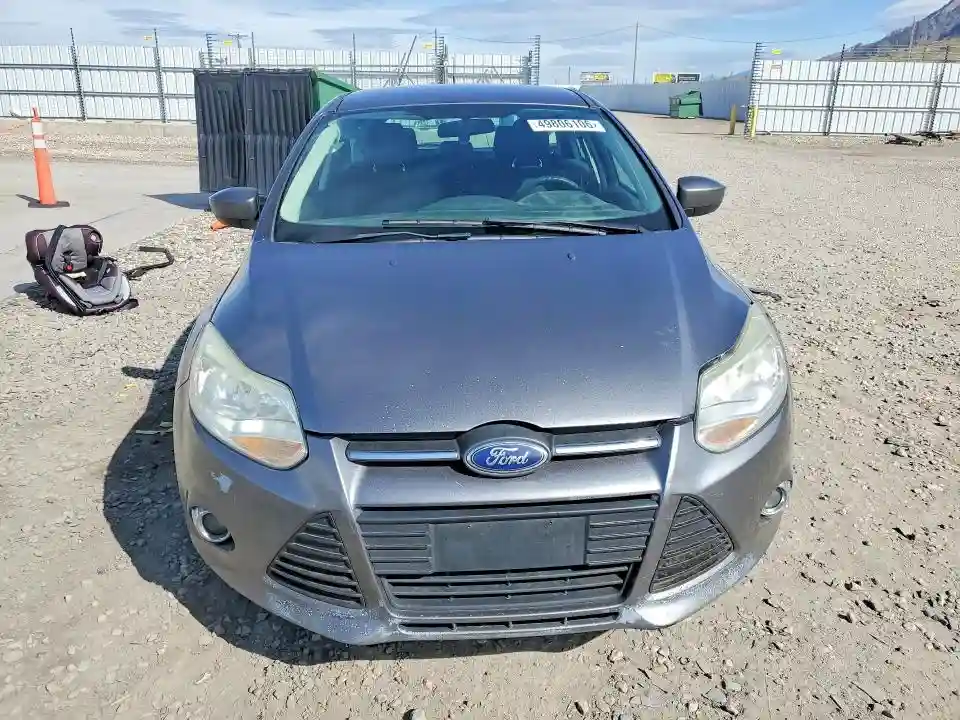 1FAHP3K24CL302639 2012 FORD FOCUS-4