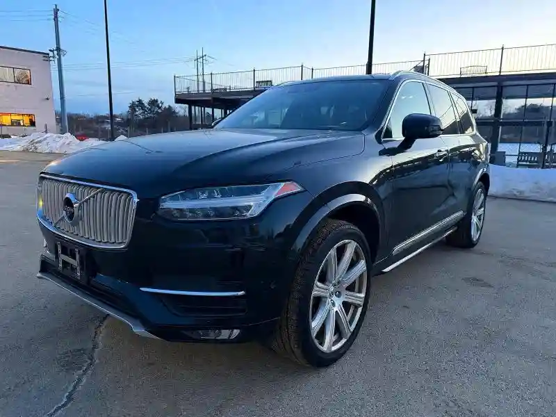 YV4A22PL3J1209333 2018 VOLVO XC90-1