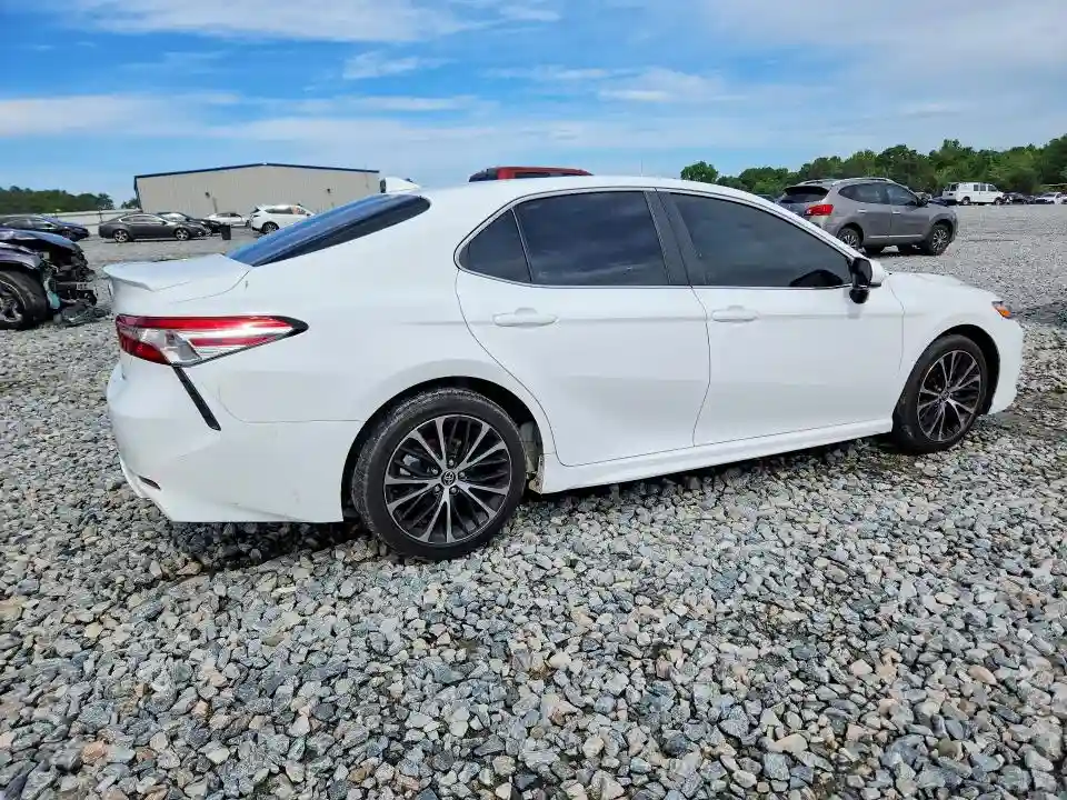 4T1G11AK3LU394524 2020 TOYOTA CAMRY-2