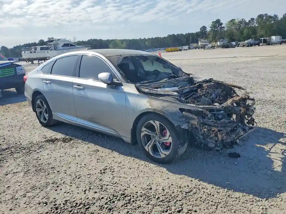 1HGCV1F53JA212394 2018 HONDA ACCORD-3