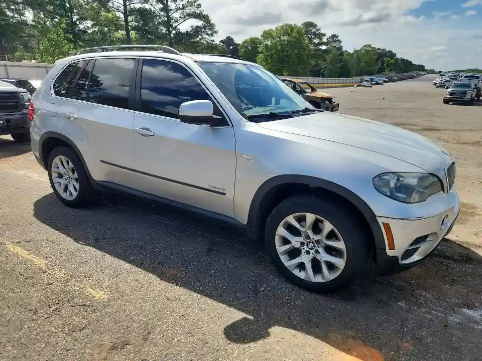 5UXZV4C50D0B09637 2013 BMW X5-3