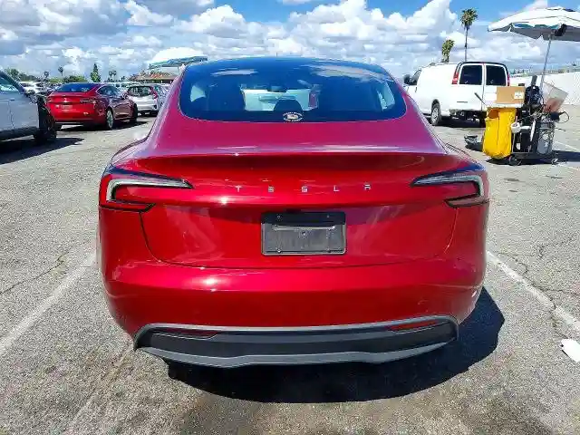5YJ3E1EAXSF920888 2025 TESLA MODEL 3-5
