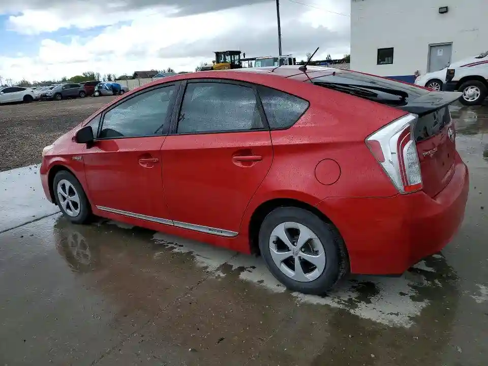 JTDKN3DU4D1636963 2013 TOYOTA PRIUS-1