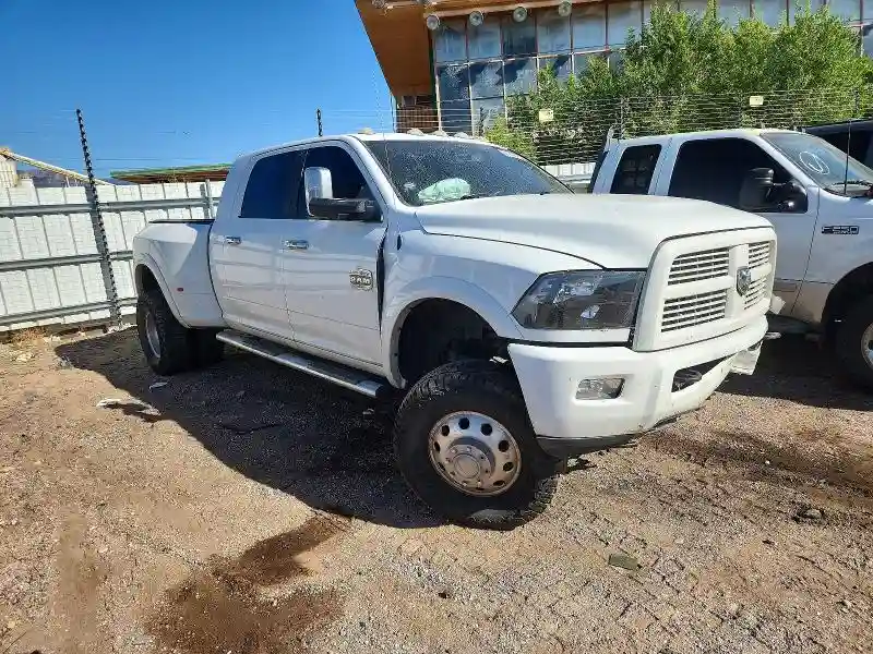 3D73Y4HL2BG635933 2011 DODGE RAM 3500-0