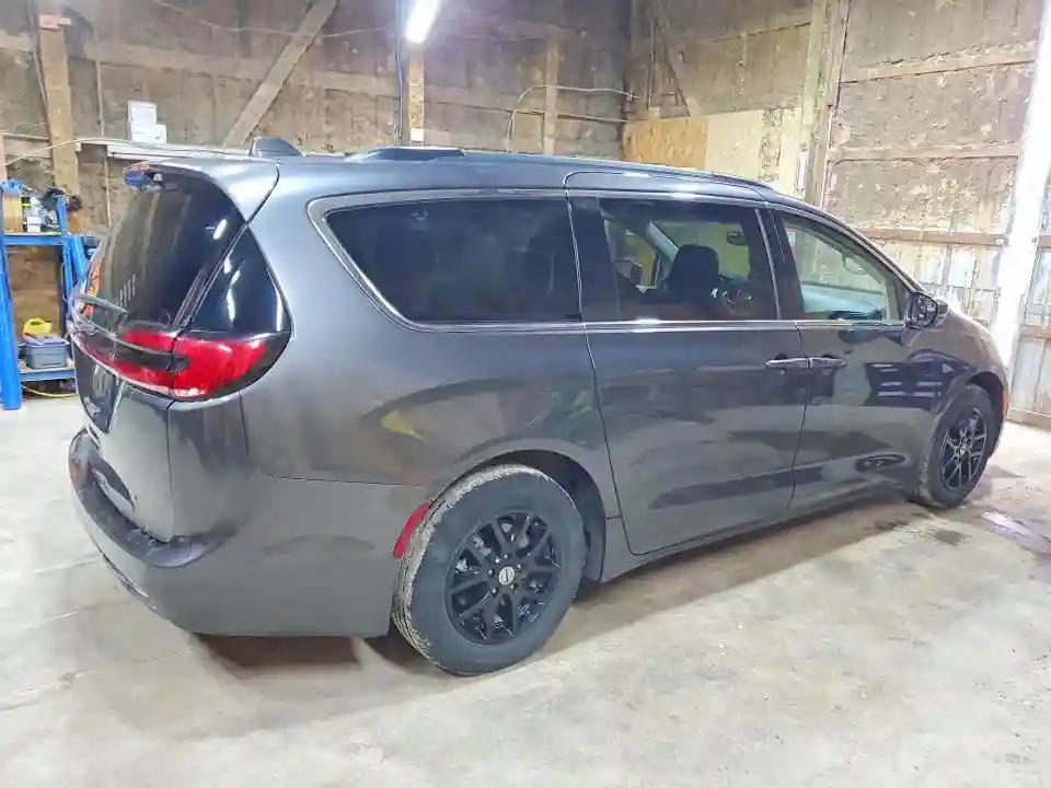 2C4RC1BG5NR171211 2022 CHRYSLER PACIFICA-2