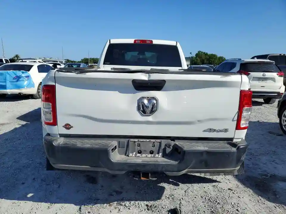3C63RRGL7NG359170 2022 RAM 3500-5