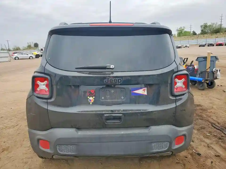 ZACCJABB4JPH34604 2018 JEEP RENEGADE-5