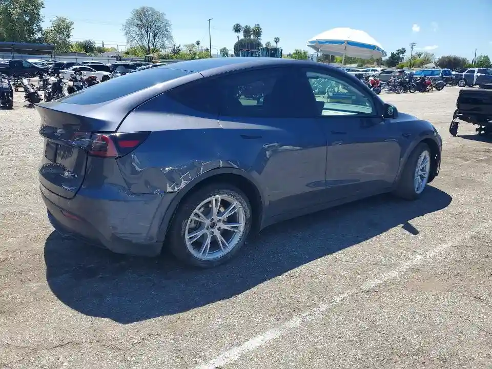 7SAYGDEE8PF908429 2023 TESLA MODEL Y-2