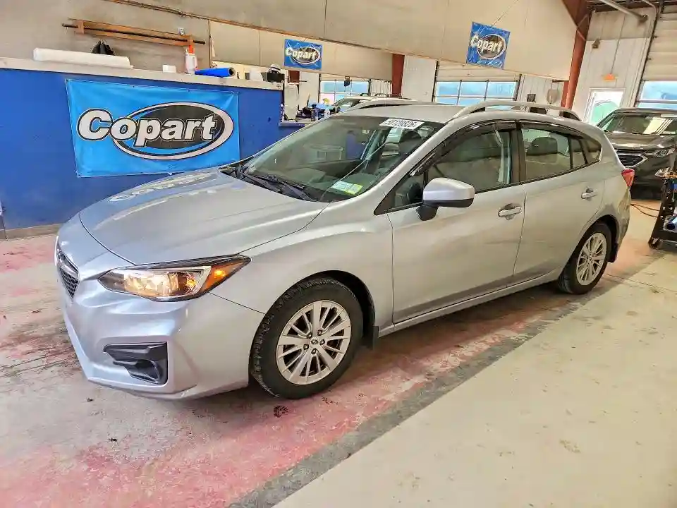 4S3GTAB65J3715045 2018 SUBARU IMPREZA-0