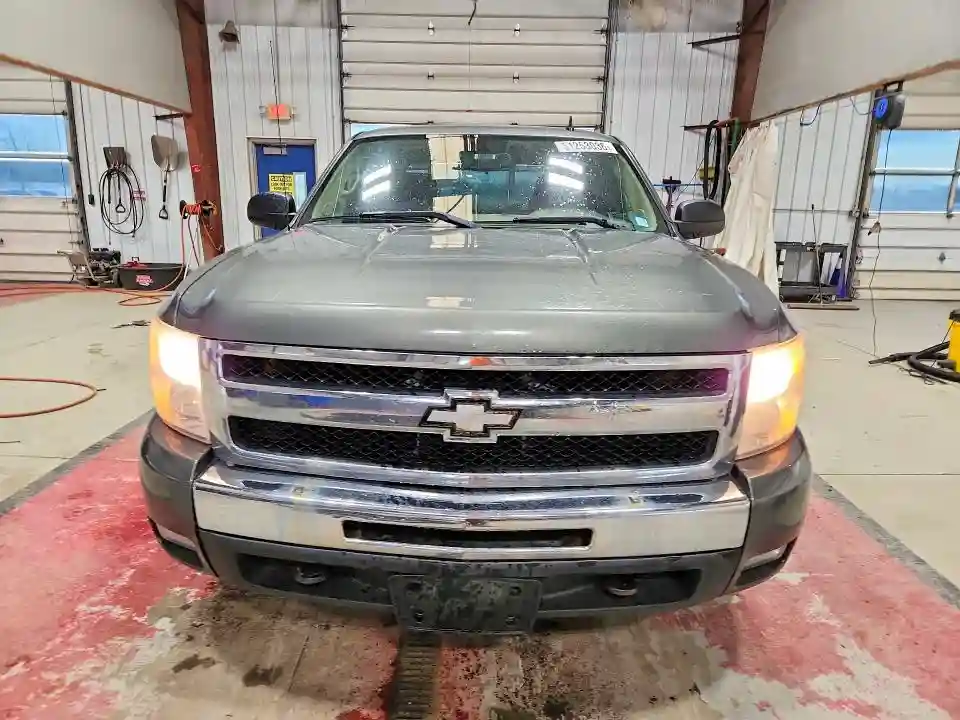 3GCPKSE38BG228284 2011 CHEVROLET SILVERADO-4