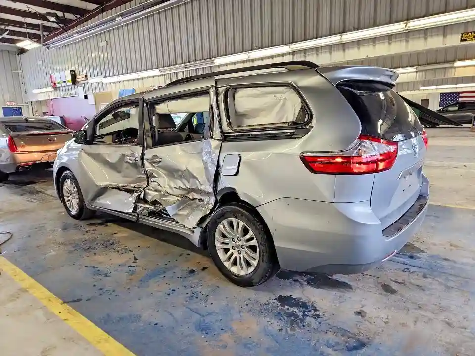 5TDYK3DC2FS571966 2015 TOYOTA SIENNA-1