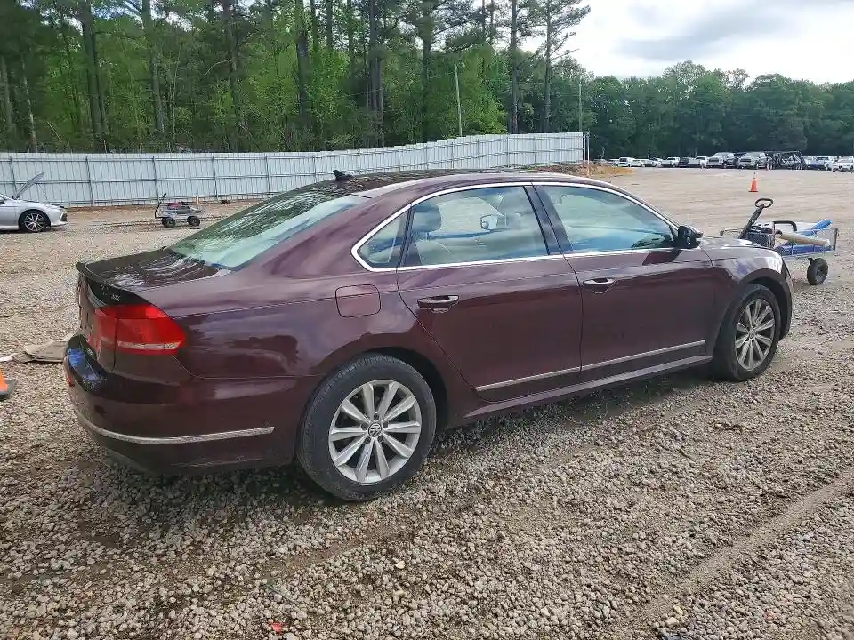 1VWCP7A35DC006176 2013 VOLKSWAGEN PASSAT-2