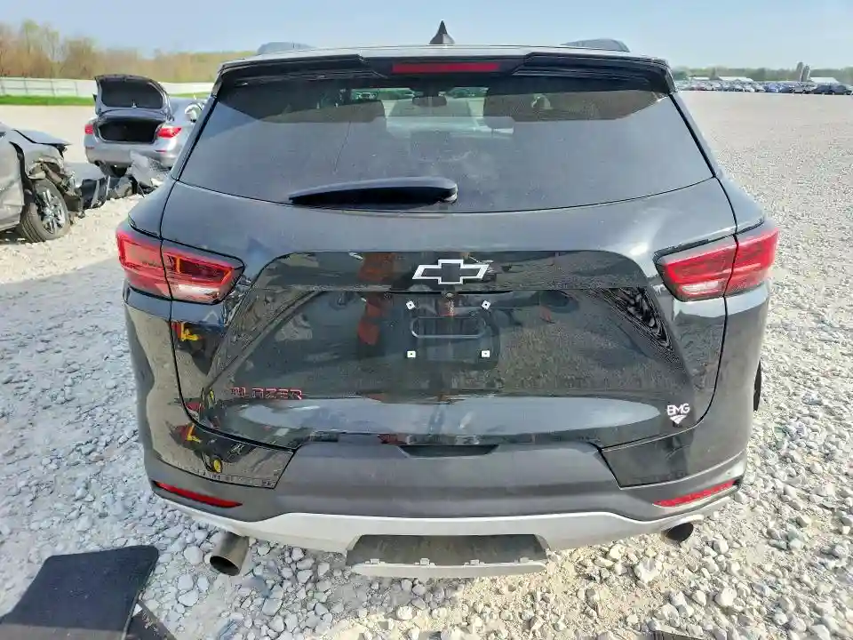 3GNKBDR46PS181468 2023 CHEVROLET BLAZER-5