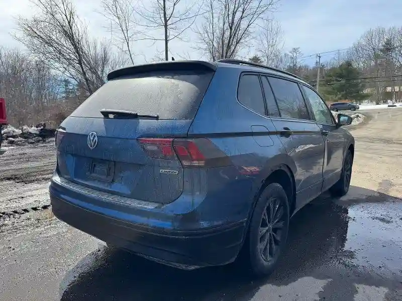 3VV0B7AX7LM015922 2020 VOLKSWAGEN TIGUAN-3