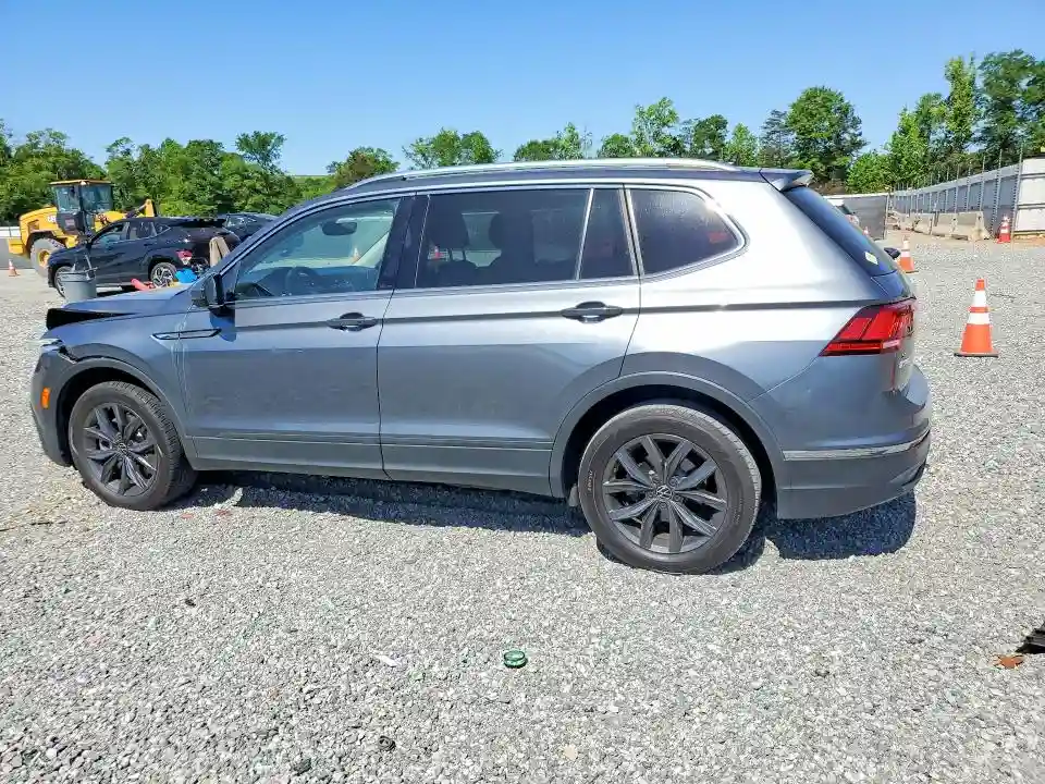 3VVNB7AX6PM079963 2023 VOLKSWAGEN TIGUAN-1