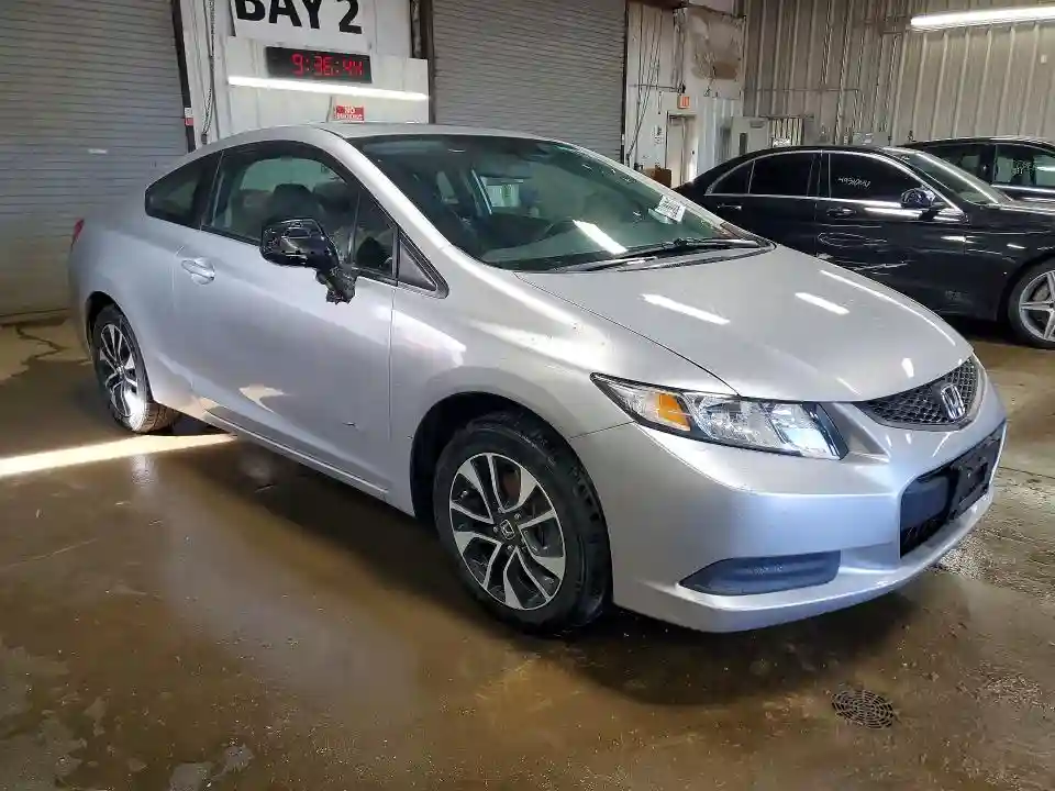 2HGFG3B88DH528303 2013 HONDA CIVIC-3