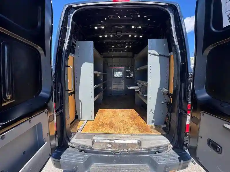 1N6BF0LY0LN808829 2020 NISSAN NV-5