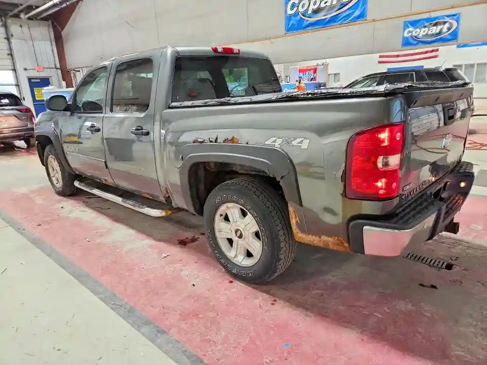 3GCPKSE38BG228284 2011 CHEVROLET SILVERADO-1
