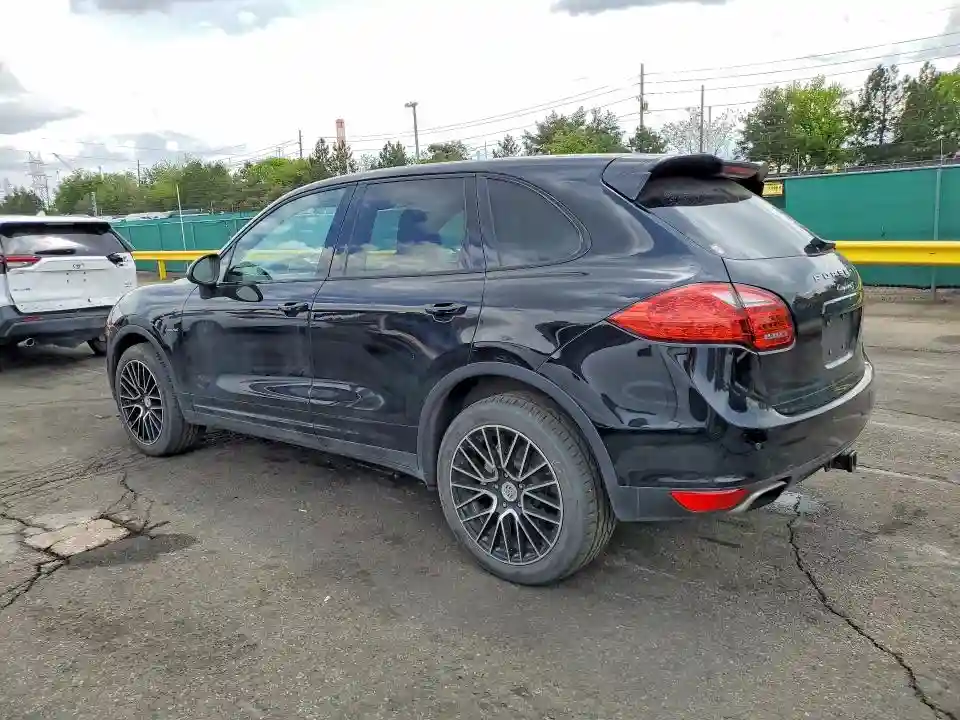 WP1AE2A23BLA92657 2011 PORSCHE CAYENNE-1