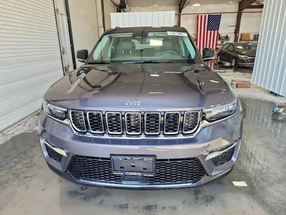 1C4RJHBG2PC545929 2023 JEEP GRAND CHEROKEE-4