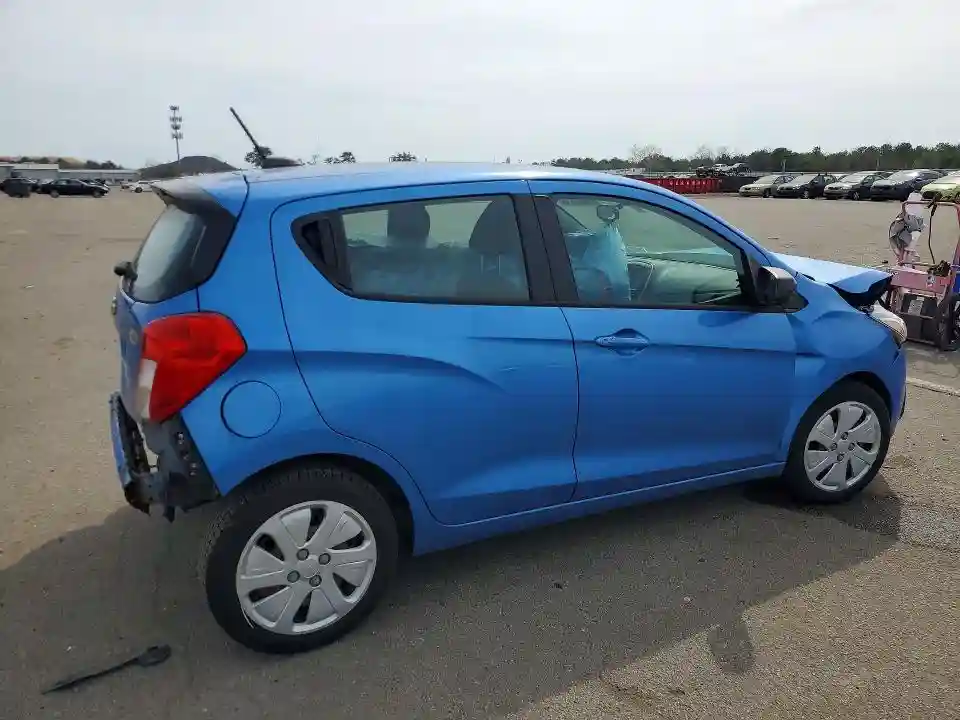 KL8CA6SA9HC733461 2017 CHEVROLET SPARK-2