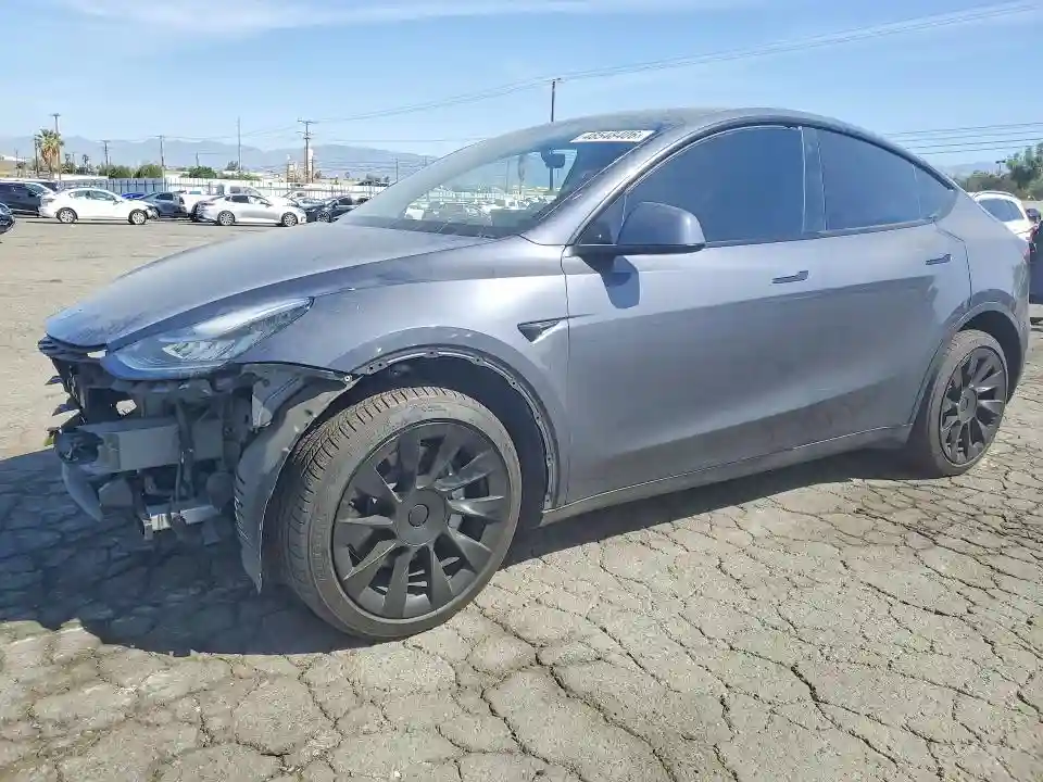 7SAYGDEE6PA128829 2023 TESLA MODEL Y-0