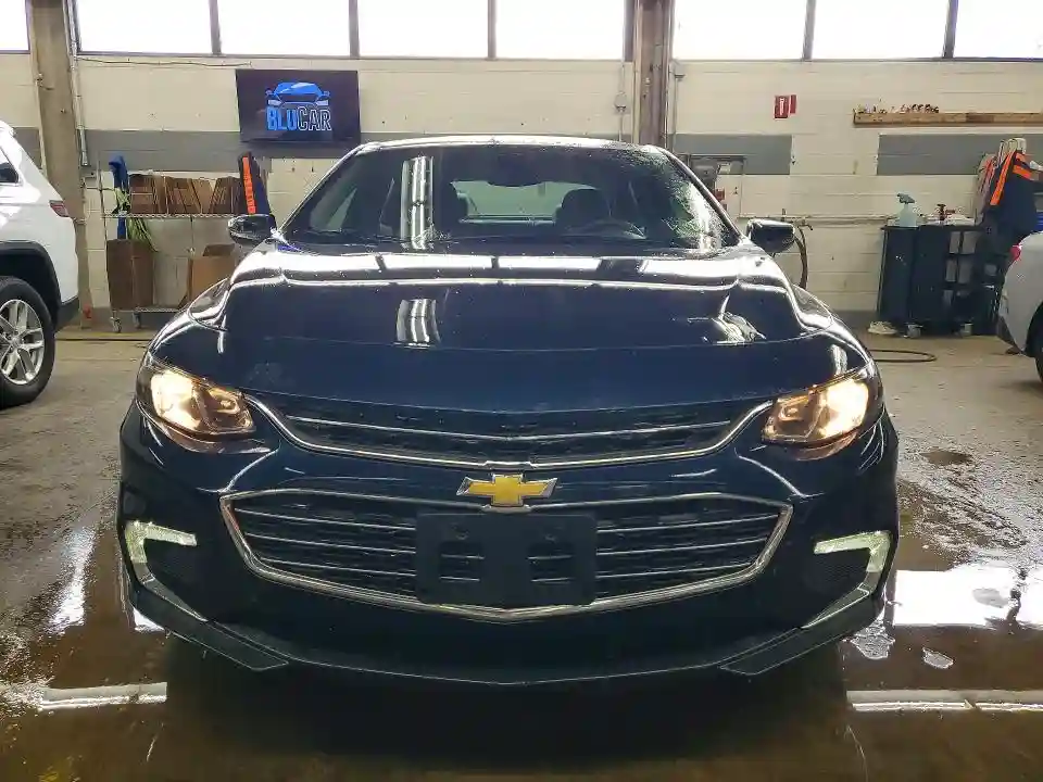 1G1ZE5ST5HF287320 2017 CHEVROLET MALIBU-4