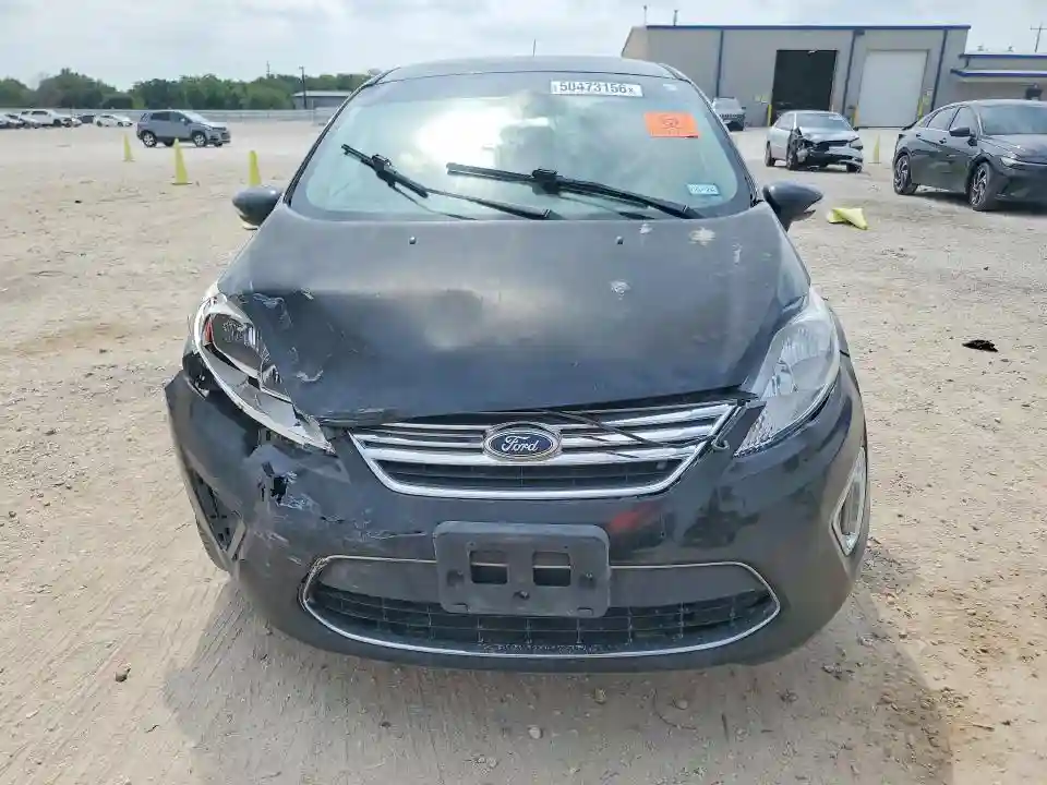 3FADP4CJ9BM142474 2011 FORD FIESTA-4