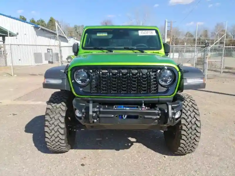 1C4PJXAN0SW658982 2025 JEEP WRANGLER-4