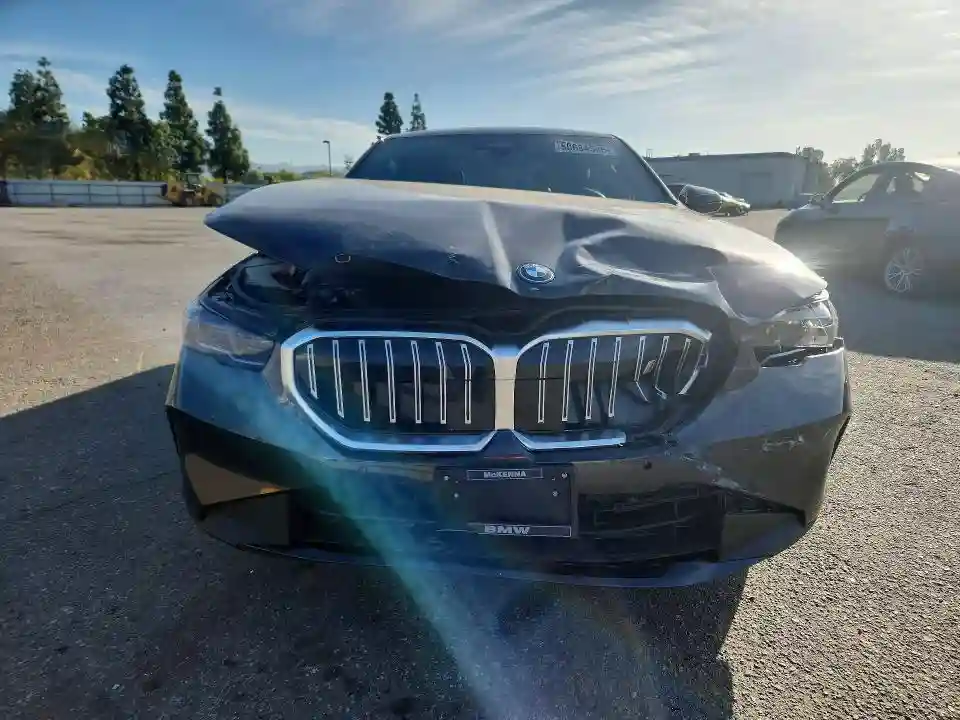 WBY33FK01RCR68414 2024 BMW I5 EDRIVE-4