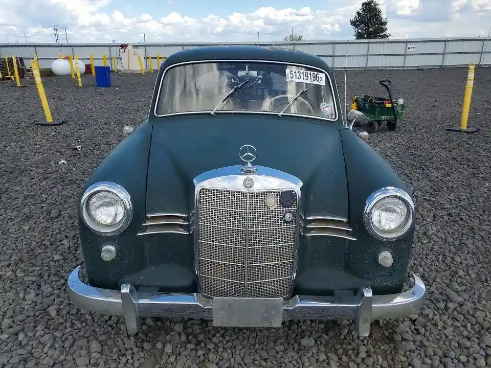 9505506 1959 MERCEDES-BENZ 190-CLASS-4