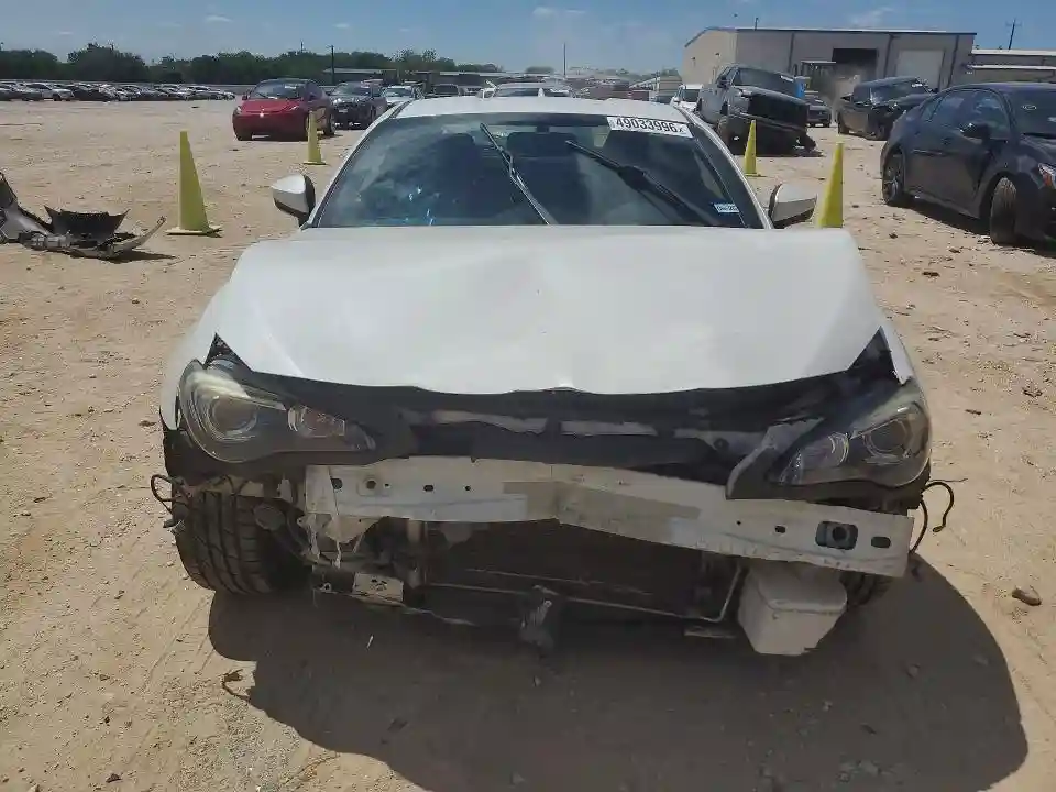JF1ZCAB18F9603086 2015 SUBARU BRZ-4