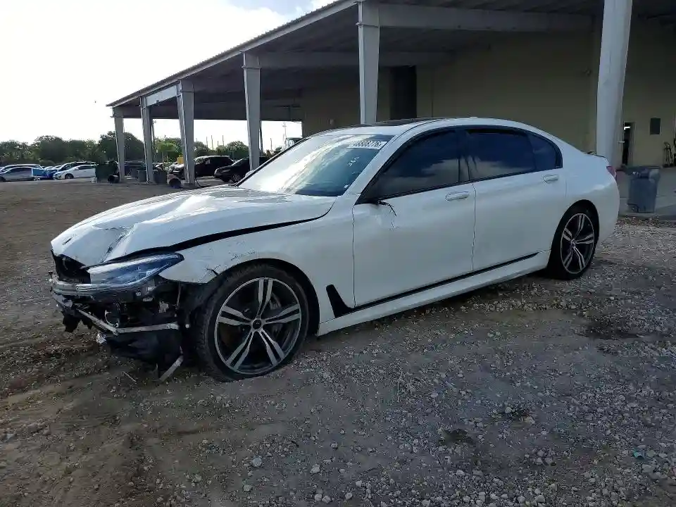 WBA7F2C53HG421985 2017 BMW 7 SERIES-0