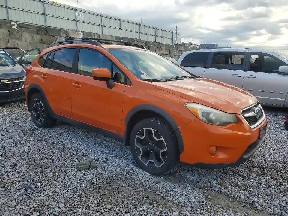 JF2GPAGCXE8318718 2014 SUBARU XV-3