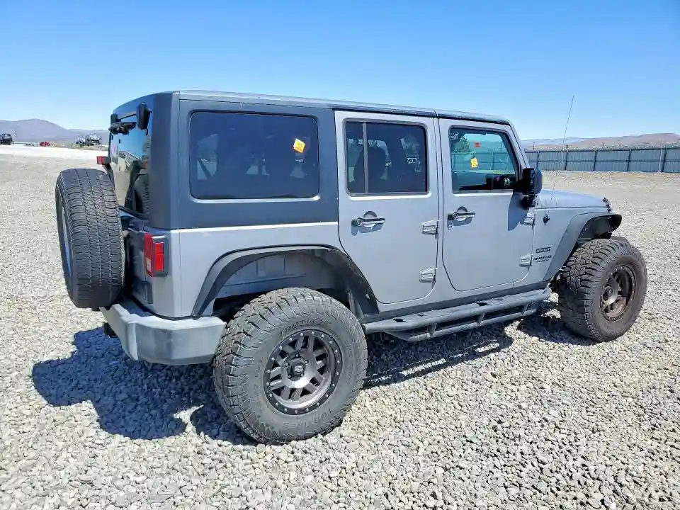 1C4HJWDG7GL283242 2016 JEEP WRANGLER-2