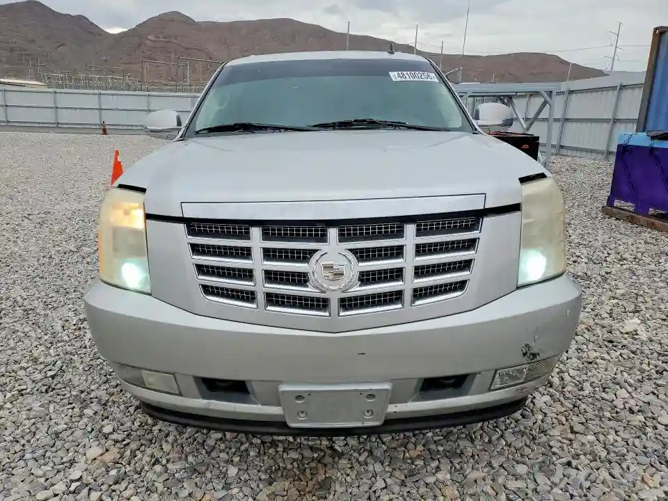1GYUKBEF9AR135991 2010 CADILLAC ESCALADE-4