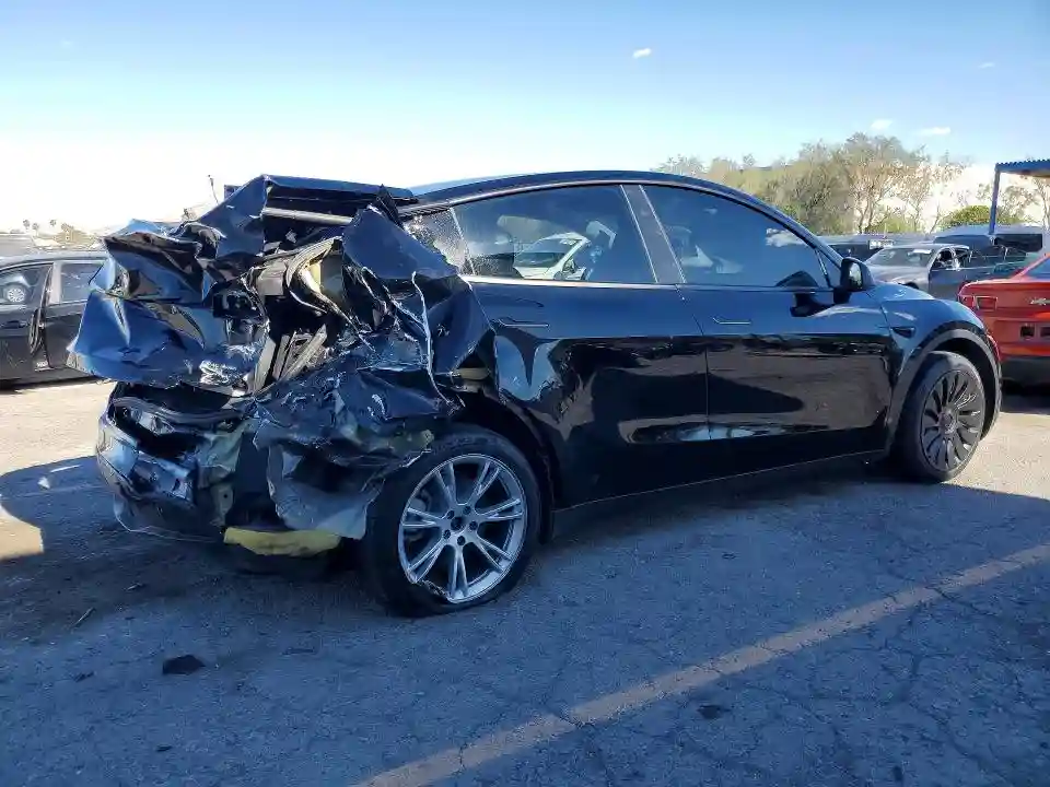 7SAYGDEE0RA265378 2024 TESLA MODEL Y-2