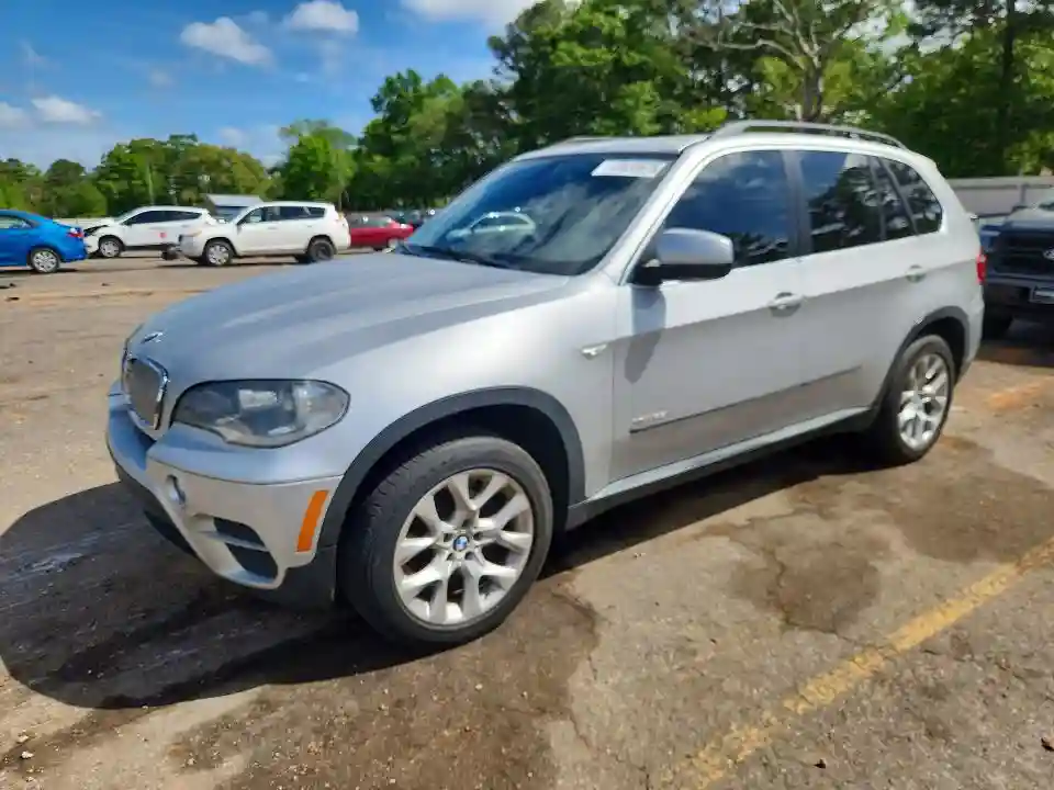 5UXZV4C50D0B09637 2013 BMW X5-0