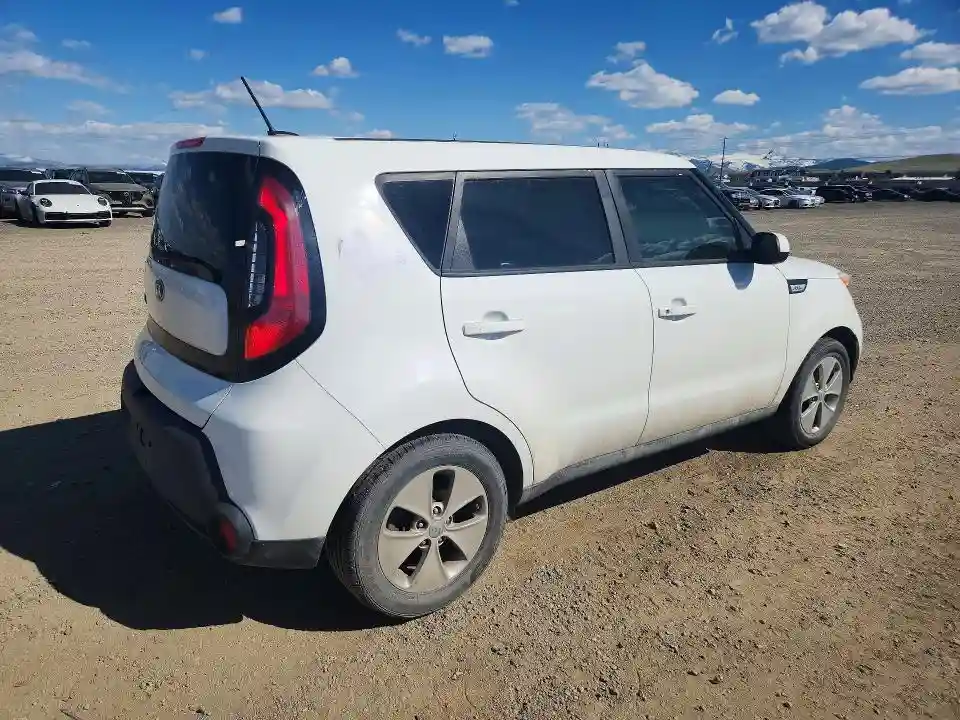 KNDJN2A23G7377778 2016 KIA SOUL BASE-2