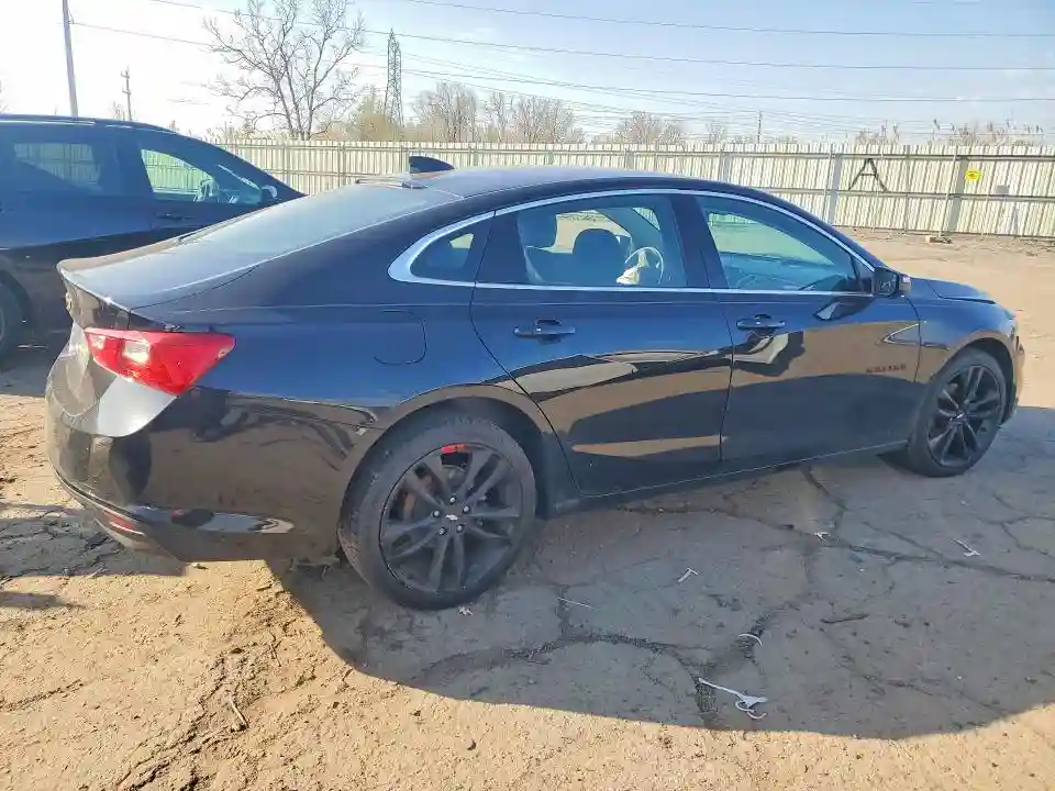 1G1ZD5ST7JF185638 2018 CHEVROLET MALIBU-2
