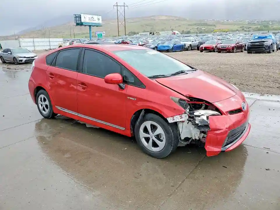JTDKN3DU4D1636963 2013 TOYOTA PRIUS-3