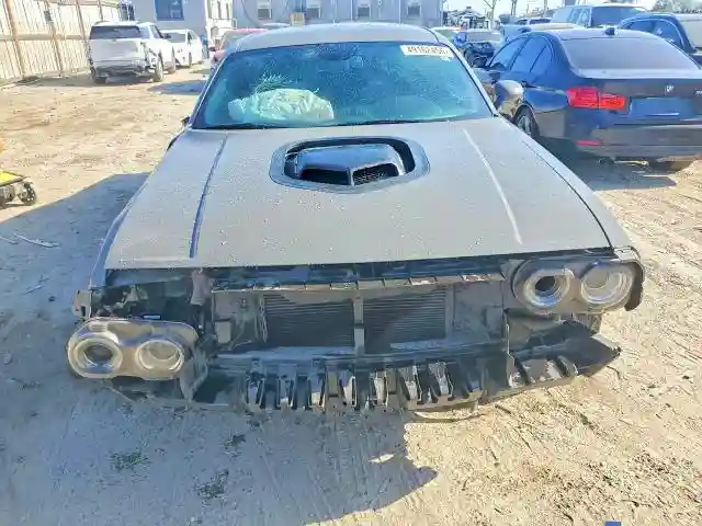 2C3CDZFJ8HH666475 2017 DODGE CHALLENGER-4