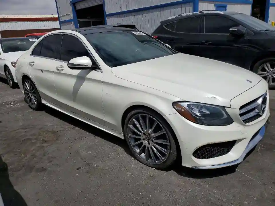 55SWF4JB7HU225026 2017 MERCEDES-BENZ C-CLASS-3