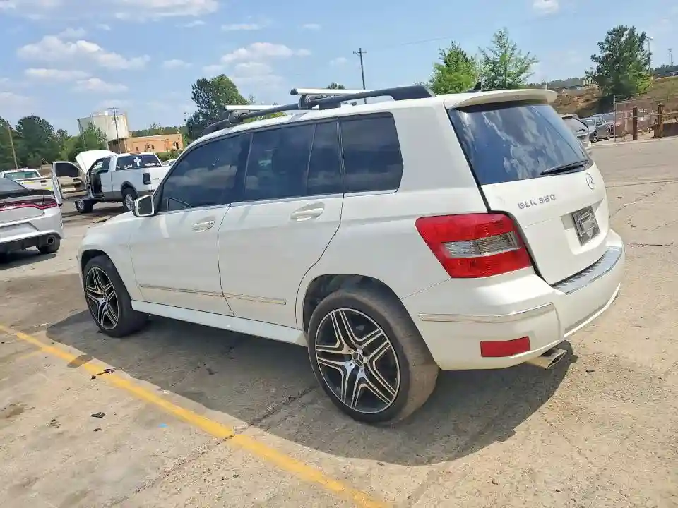 WDCGG8HB5AF498929 2010 MERCEDES-BENZ GLK-CLASS-1