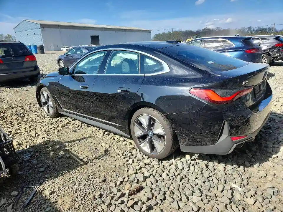 WBY83FB08RFS58415 2024 BMW I4 XDRIVE-1