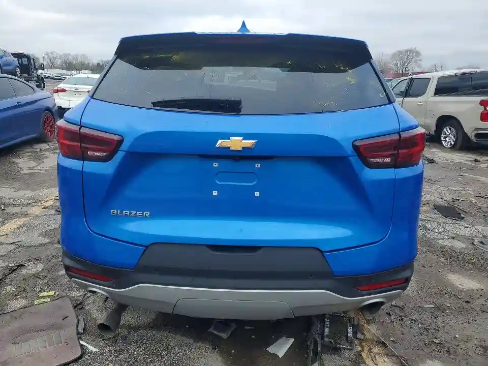 3GNKBCR48RS236273 2024 CHEVROLET BLAZER-5