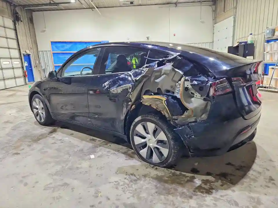 7SAYGDEE9PA187003 2023 TESLA MODEL Y-1