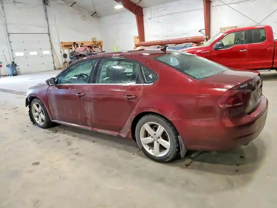 1VWBP7A34CC020192 2012 VOLKSWAGEN PASSAT-1