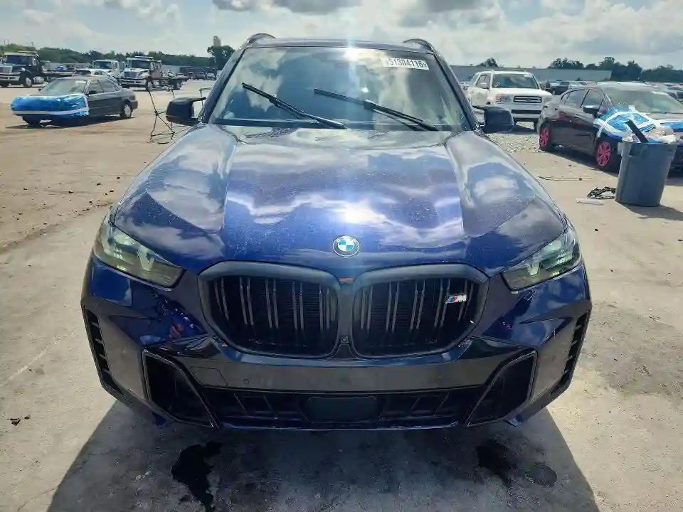 5UX33EU03R9T09335 2024 BMW X5-4