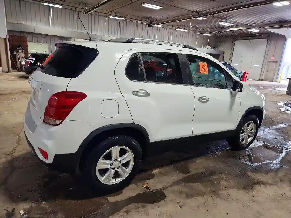 KL7CJPSB2KB819680 2019 CHEVROLET TRAX-2